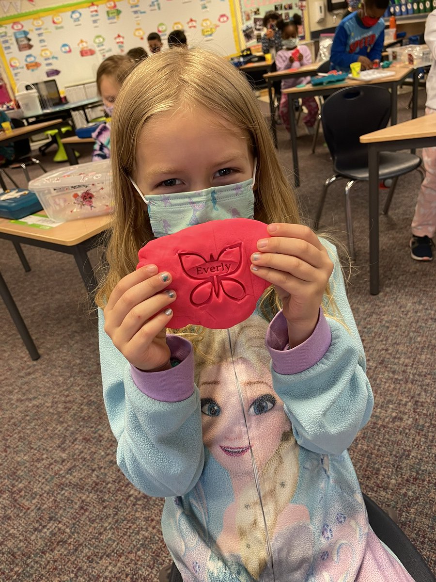 Diana Malczewski tweet media