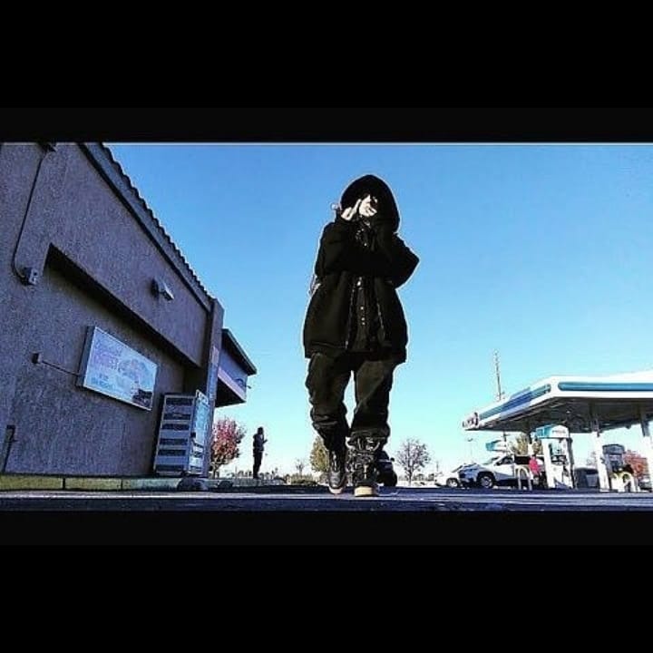 FallWithering's tweet photo. #JAY #KNAWLYDGE #HIPHOP #EMCEE #MICROPHONES #ORIGINAL #RAP #RYTHYMANDFLOW #RHYTHMANDPOETRY #RHYMEANDREASON #MICROPHONES #STREETEDUCATED #PHOTOGRAPHY #RAP #RYTHYMANDFLOW #RHYTHMANDPOETRY #RHYMEANDREASON #ETERNALLYHOPELESS #BEAUTIFULNIGHTMARE #CALIFORNIA #beats https://t.co/io5UGLPFo1