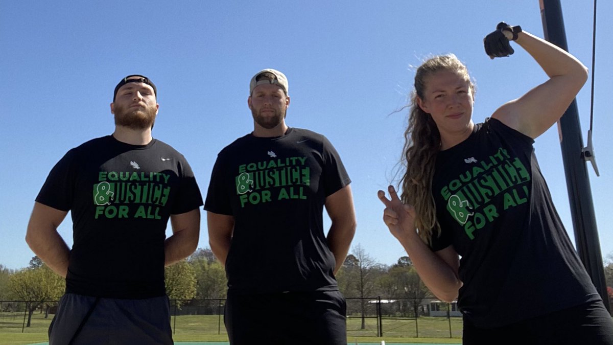 MeanGreenSports's tweet photo. Equality and justice for all.
#UnityFriday https://t.co/uB1IZLf8Ll