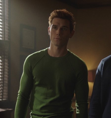 edasrkans's tweet image. im sorry i cant stay mad at him i just cant