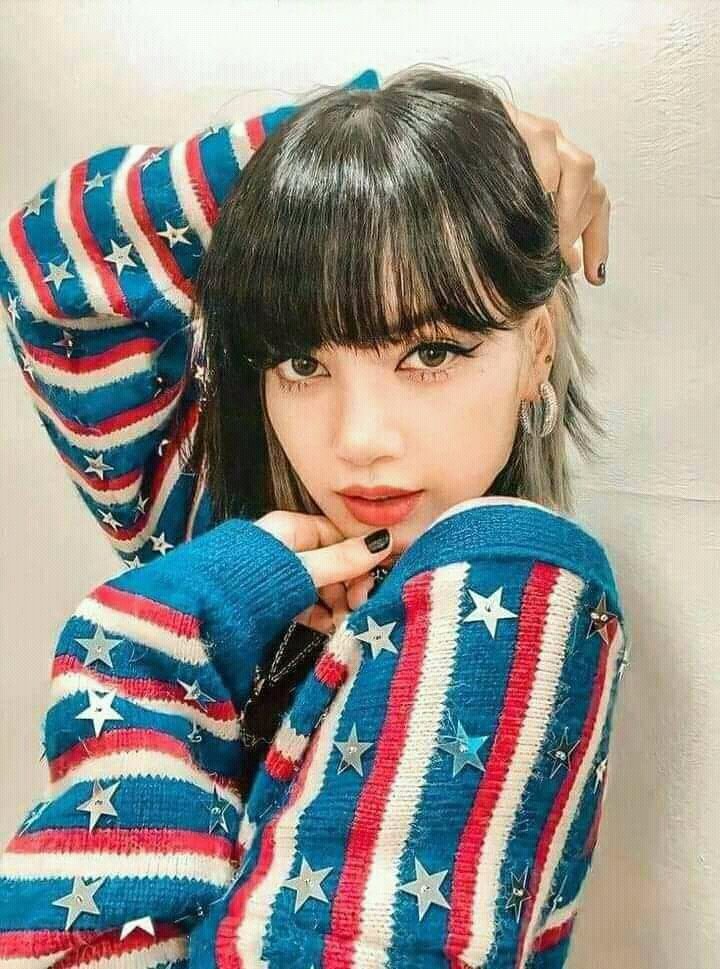 SoyAngelOs's tweet photo. #HappyBirthdayLISA TE AMOOO LISA TU Y ROSE SON MIS FAV https://t.co/ToCBf4FYPv