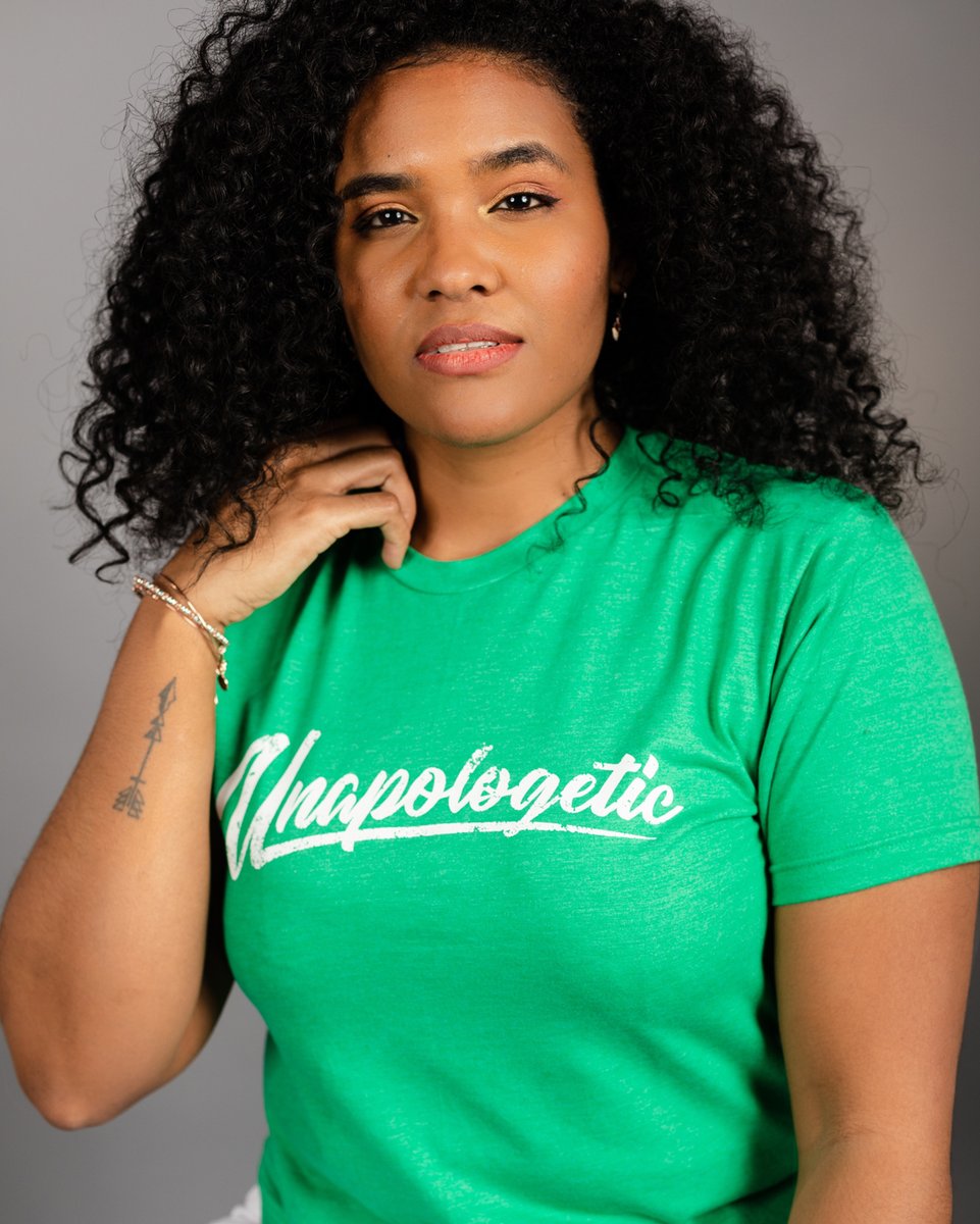 NEW Kelly Green Unapologetic Tee .
.
.
.
#tagstagram #atlfashion#UUGATL #mensstyle #mensstreetstyle #mensclothing #mensoutfit #menswear #mensuits #mensblog #malemodel #atl #malefashion #mensfashionpost #mensfashions #mensfashiontips #mensfashionstyle #mensfashionpros #mensfashion