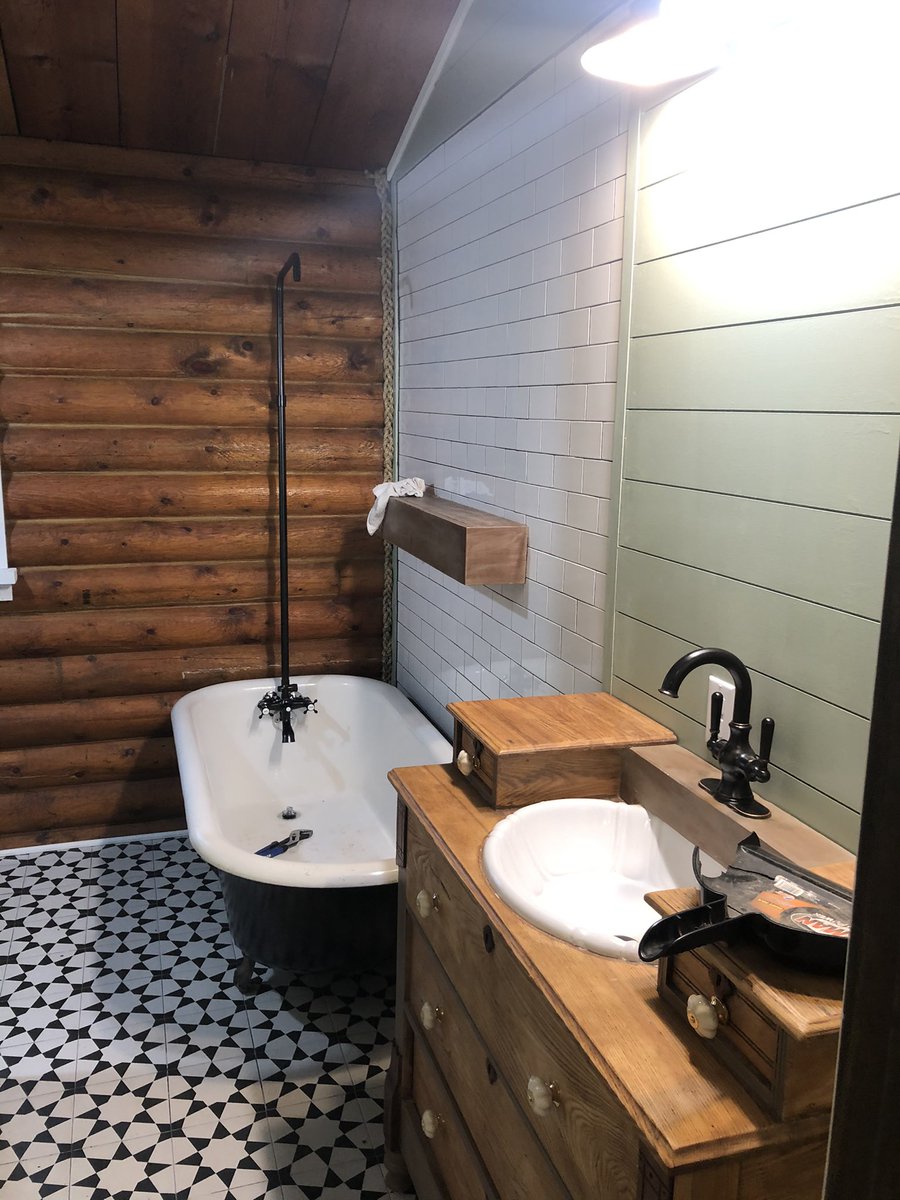 HeftyLefty_22's tweet photo. Just a little sneak peek of my second remodel. https://t.co/1REfqlfCPI