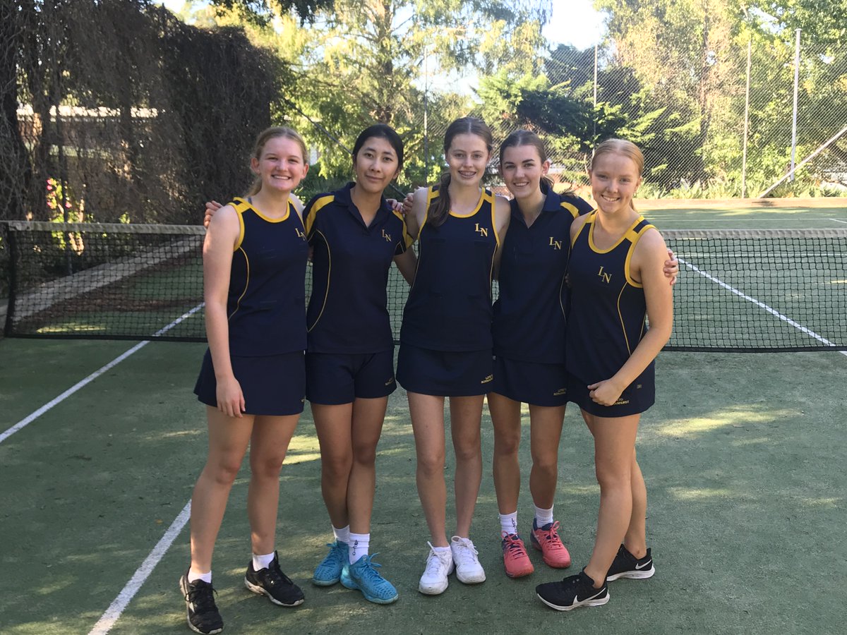 loretonhsport's tweet photo. What a great season our ๐พIGSSA Tennis๐พstudents have had. Even though we lost a few matches due to rain, we have all been so proud of your spirit, determination and passion to succeed. Well done from the entire LN Sport Community! #LetGoLoreto https://t.co/7brwhqntGs