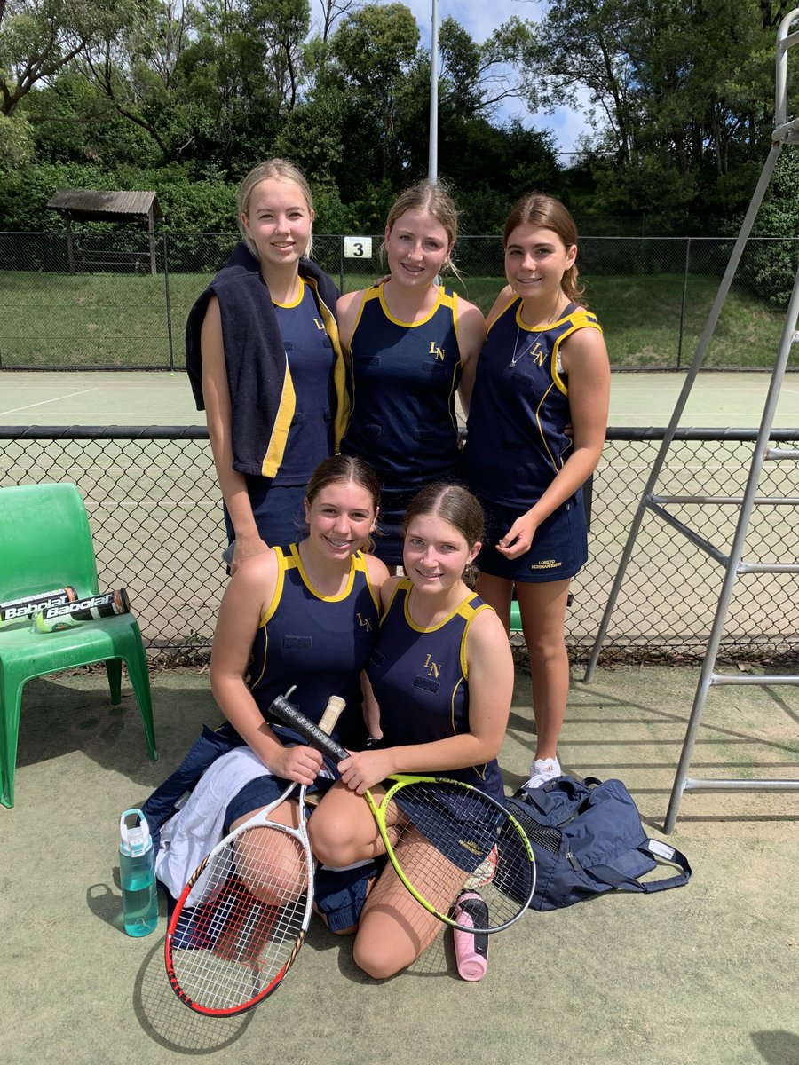 loretonhsport's tweet photo. What a great season our ๐พIGSSA Tennis๐พstudents have had. Even though we lost a few matches due to rain, we have all been so proud of your spirit, determination and passion to succeed. Well done from the entire LN Sport Community! #LetGoLoreto https://t.co/7brwhqntGs