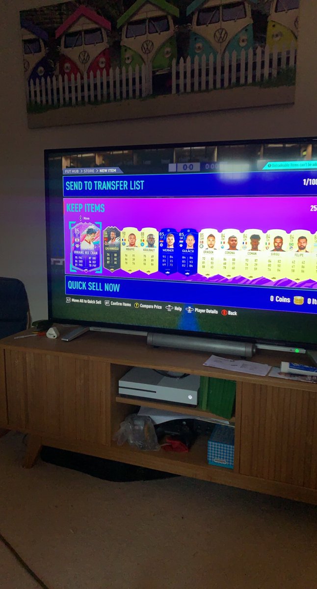 Jackmorris131's tweet photo. @MattHDGamer So I packed Neymar and I packed this straight after https://t.co/Omv9irGvQ0