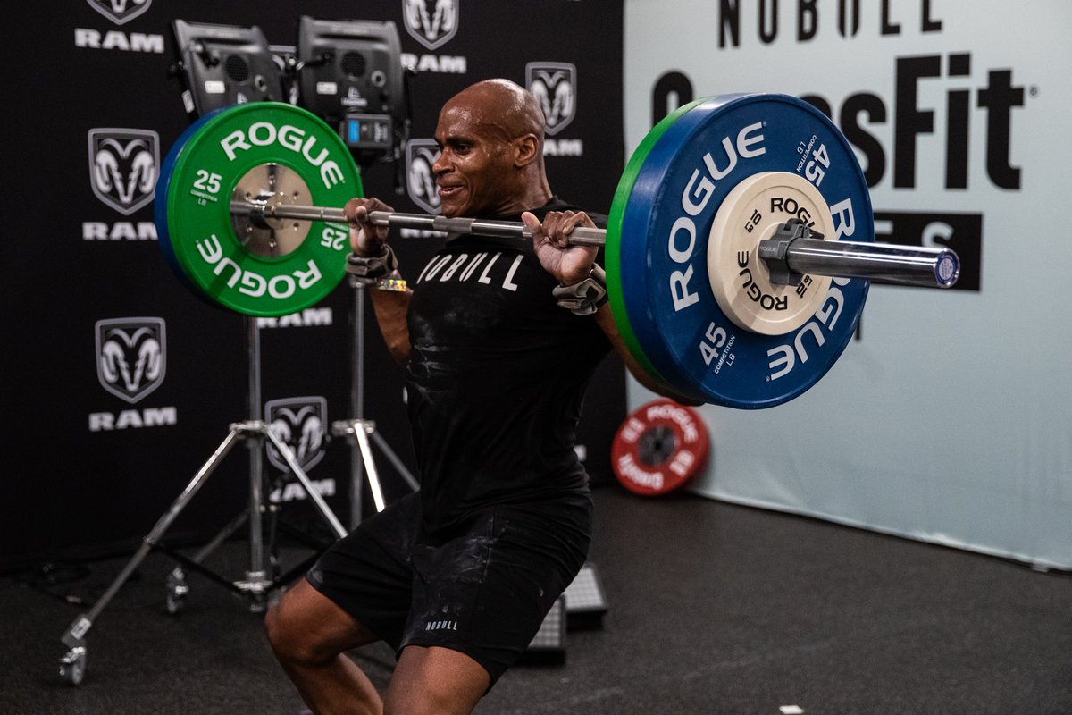 DerekFSpx's tweet photo. Proof that sometimes I try to lift heavy! #EarnYourBody #Crossfit #HWPO
📸 @crossfitgames @CrossFit #21Point4 https://t.co/WybZZYXYEU