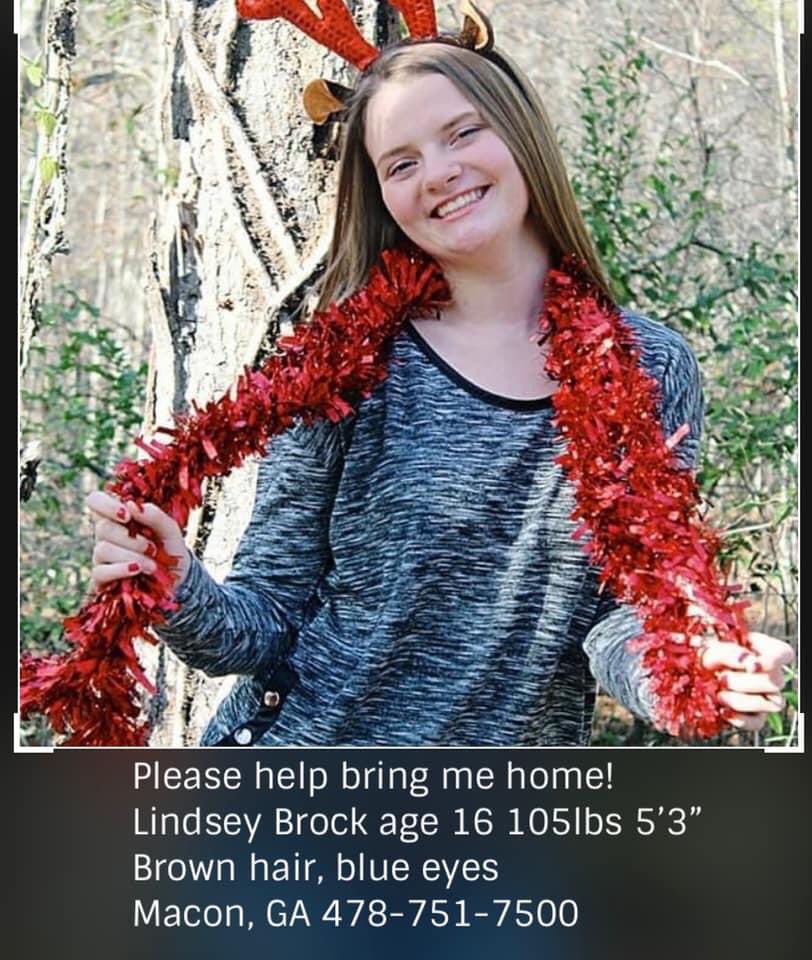 jleetbh's tweet photo. Lindsey Brock is missing from Macon, GA. She’s 16 &amp; her 21 y/o ex gf picked her up from a friends house and she hasn’t been seen since. https://t.co/f8NZuNd1zf