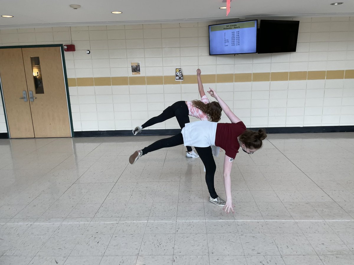 Glenn Burns tweet media