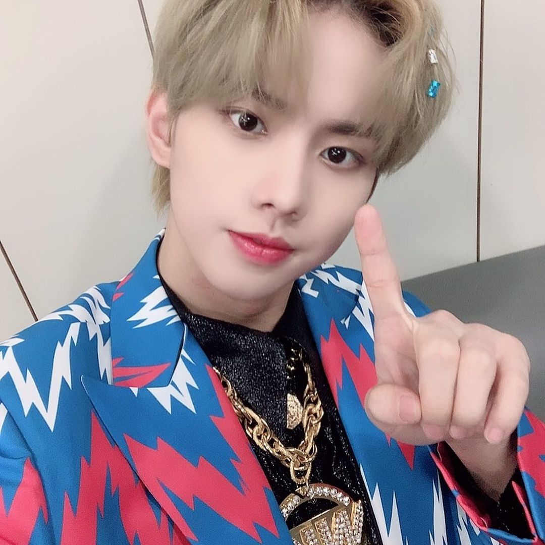 McndPyy's tweet photo. [📸] 21.03.26
@McndOfficial_ vía Instagram

Estoy brillando🌝

#엠씨엔디 #MCND #윈 #WIN https://t.co/PhSi9ovh7e