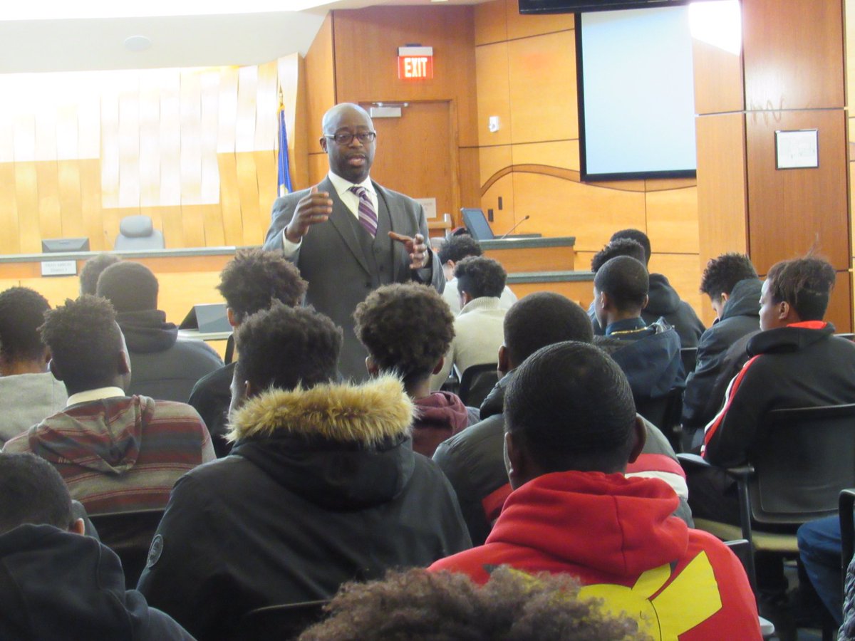 TheTazInstitute's tweet photo. The Tazel Institute will work tirelessly to curtail failure of black students in our high schools.  I need MN High Schools to open their doors to a program that can curb the school to prison pipeline.  To learn more email me at ltazeliii@comcast.net, call me at 612-987-5818 https://t.co/IpwxmXeM3V