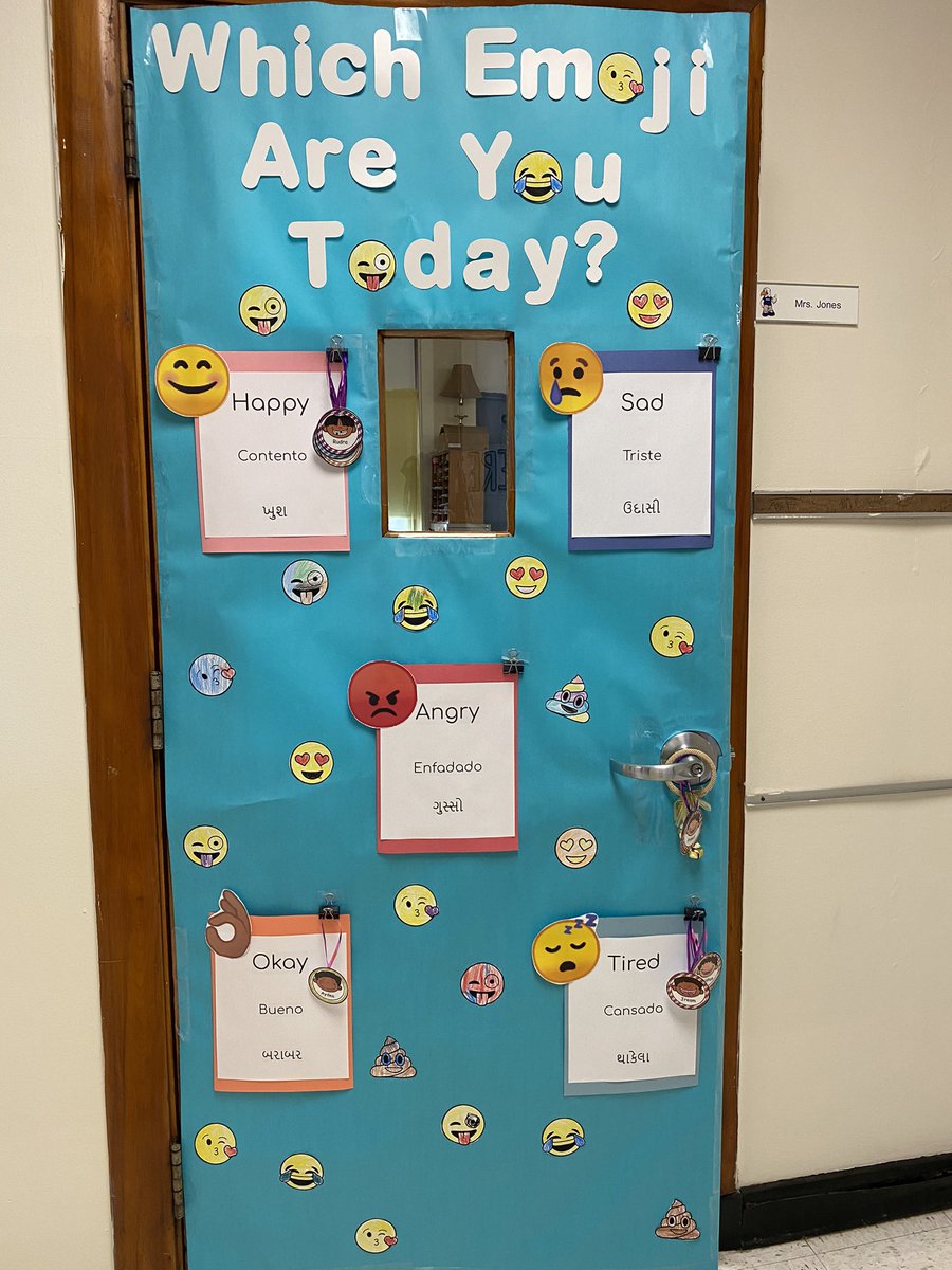 RParkESEagles's tweet photo. An #SEL door decorating contest!? This day couldn’t have ended any better. Did you catch Kindergarten doors? 

Winners announced on Monday. Check back to see which class won! 

 #SELweekatPark #yayredclay #SELDAY @AshleyM28909673 
 @mburrows211
@JasonMartin1976
#DEWholeChild https://t.co/rZwUkAiiMe