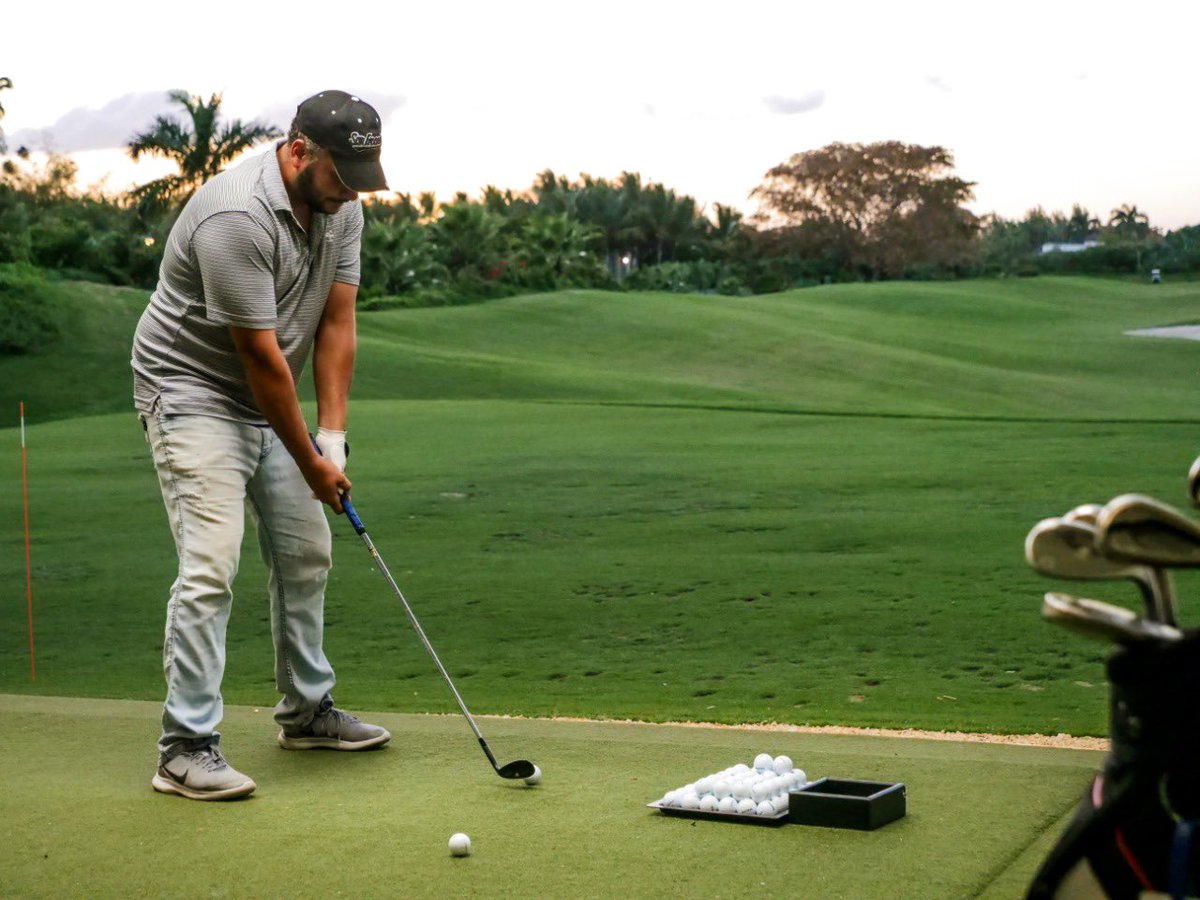casadecampo's tweet photo. Thereโs always time for a little practice #golflearningcenter https://t.co/1Vi9HFWBSP