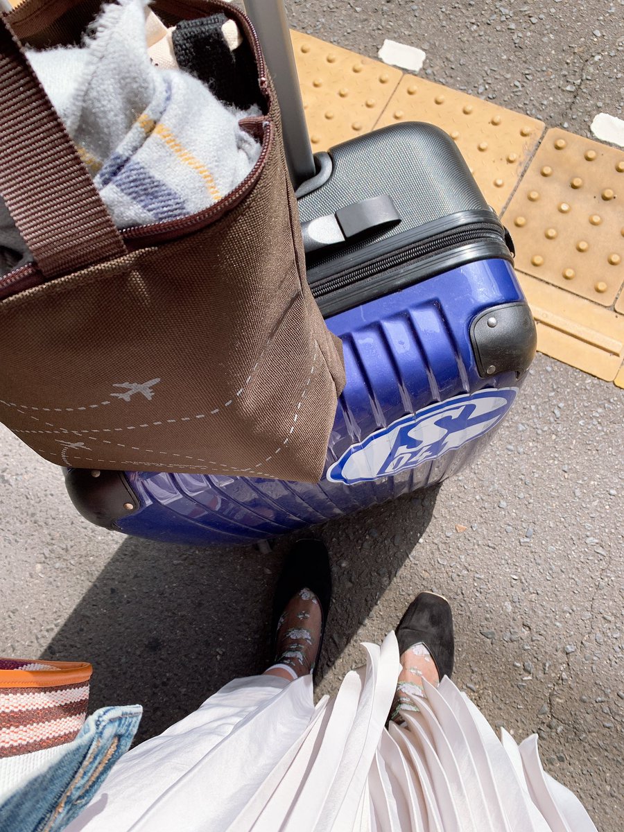 4_Miiiii's tweet photo. お引越しするべくいざ東京へ
荷物は明日受け取るし、なんなら明日いったん帰ってくるｗ https://t.co/jZjbthbNEj