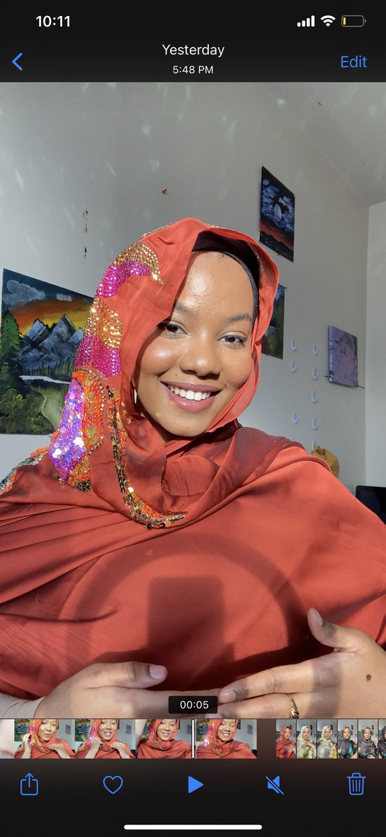 bintalnile's tweet photo. 4 toubs, 1 girl🥰❤️ follow my IG for more of my toub series ❤️ #sudan #sudanese #sudamn #creators #24fine https://t.co/JTtN1LmlZi https://t.co/89w6eAVjnV