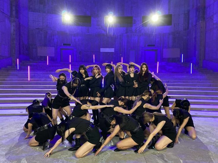 sopeumji's tweet photo. a INSANA SINCRONIA do GFRIEND
the insane sync of gfriend. a thread; https://t.co/TksgbF1Imu