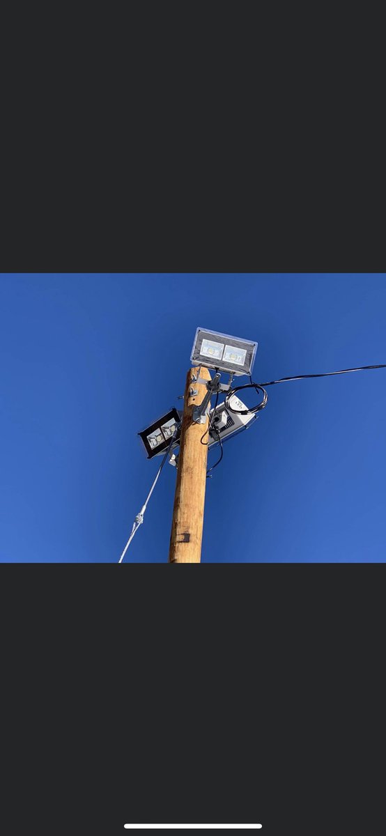 Scottheballer71's tweet photo. Basketball under the lights at Gilman Waite go live on May 1st 2021. They turn on automatically at dusk at turn off automatically at 930pm. These will run till October 31st 2021 then turn off for the winter. We ask that you exit the park when the lights turn off at 930. https://t.co/O5xULuyJT4