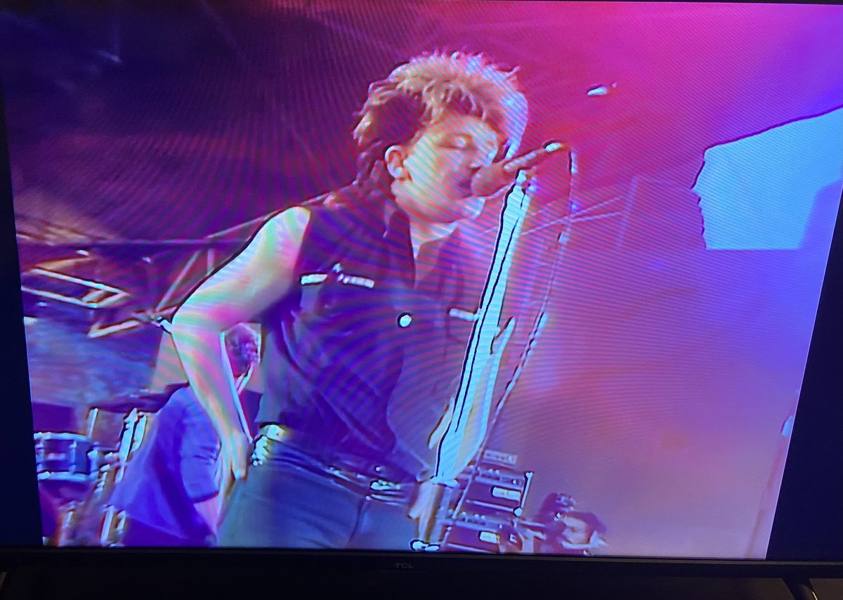 embesq's tweet photo. I am very proud of myself for falling in love with this mullet as it happened. I miss you, 1983. #U2RedRocks #TheVirtualRoad https://t.co/v63uyaCVEs