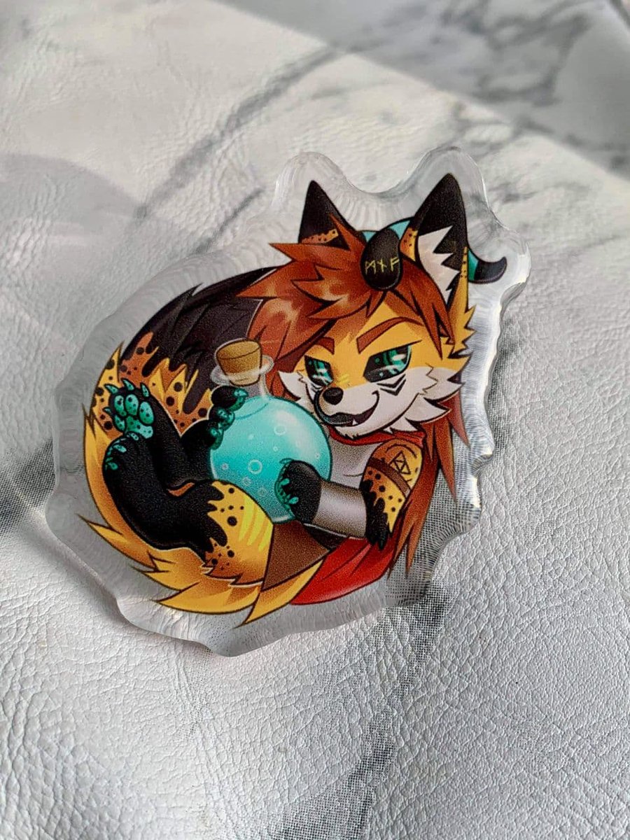 VilefoxAD's tweet photo. FREE FURRY PIN RAFFLE!

I have a few (2) Vilefox pins to give out!
In order to enter:

FOLLOW ME!
RETWEET
LIKE!

Bonus Entry: Tag a friend! https://t.co/e1fC6lmjDv