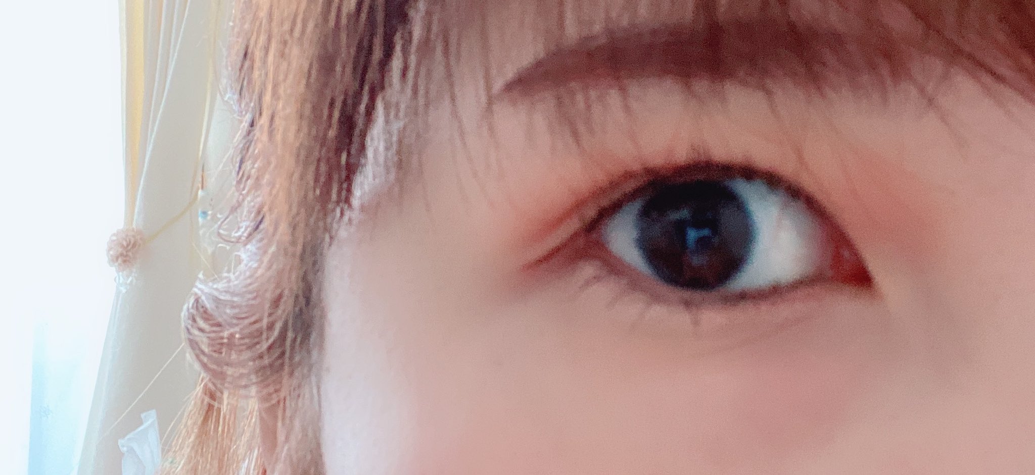 すいたのいんせい ユーアーグラムのピンクのコンシーラー 涙袋にグリッターとか塗るより断然自然な涙袋できるし晩年下瞼壁だったのに自然な膨らみが生まれた すげえ T Co T3t5h3lhjo Twitter