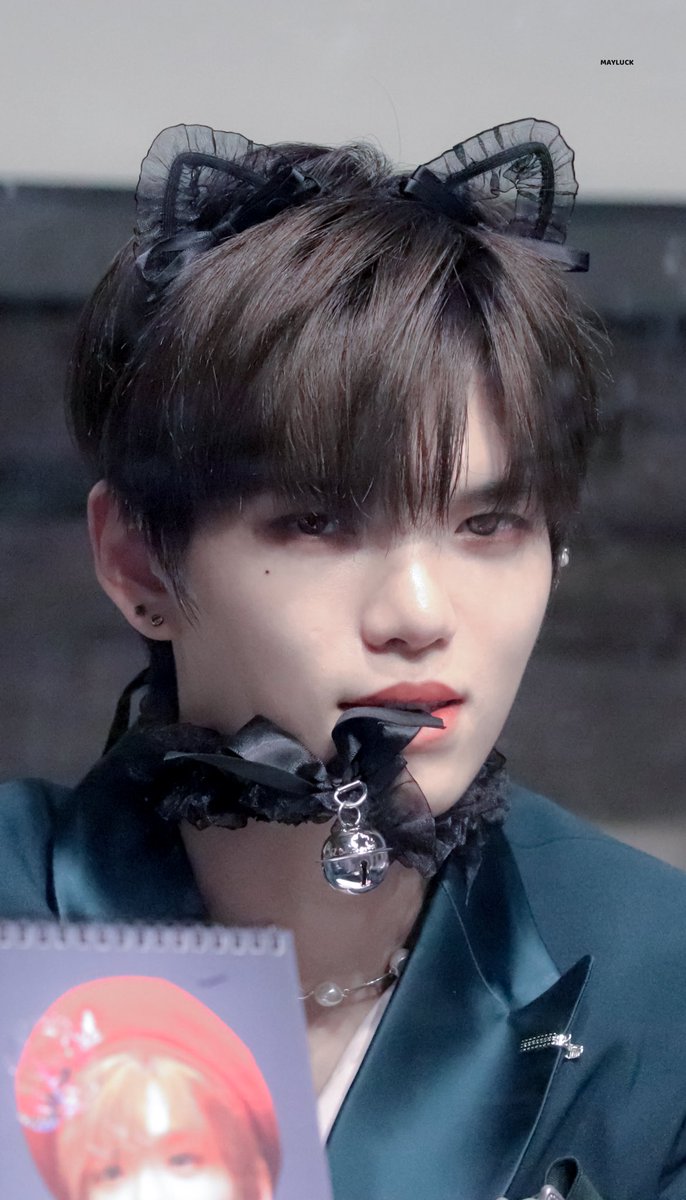 MAYLUCK0514's tweet photo. 💕210320💕

🖤계냥🖤

#계현  #베리베리 https://t.co/vPamT88gZO