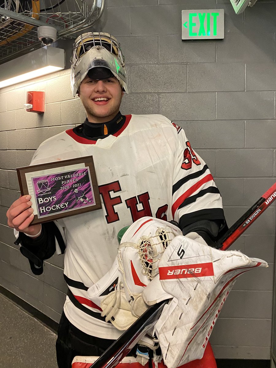 Sam Cureo is the MVP in tonight’s Niagara Cup Championship with a 25-save shutout!