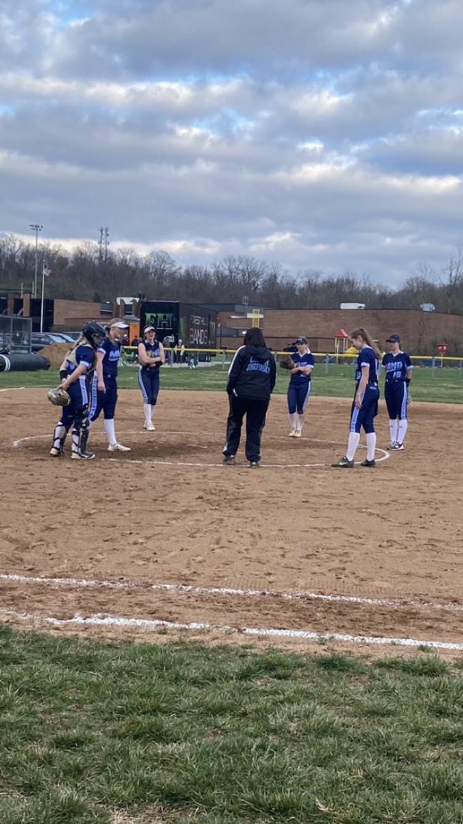 MNDSoftball tweet media