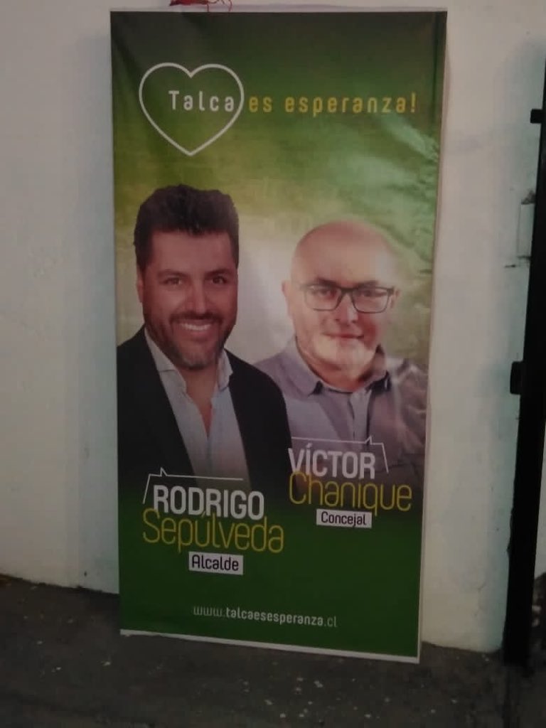 ChaniqueVictor's tweet photo. Seguimos instalando las palomas en terreno para los últimos días de campaña antes del 10 y 11 de abril.

NUEVO TRATO, CERCANÍA Y GESTIÓN 100%.

Vota XU 334 en #Talca https://t.co/cr1QfIDMo4