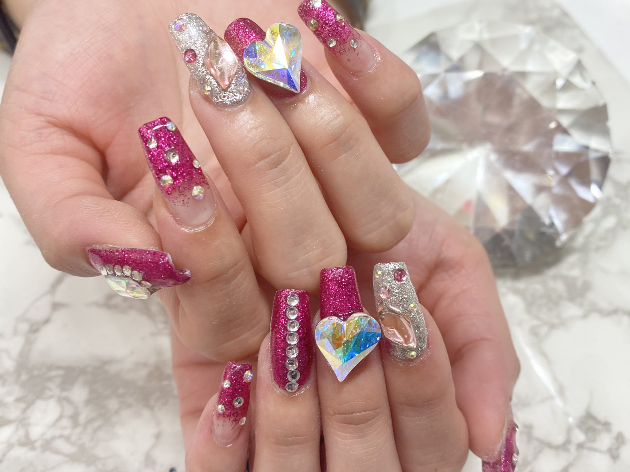 Nailsgogo 渋谷 ネイルサロン Nailsgogo ネット予約 T Co Pjrbh5rlbe インスタ T Co Gmbqsa2d9y ネイル 担当 黒田 キラキラネイル ギャルネイル ピンクネイル ありがとうございました 渋谷ネイルサロン 派手ネイル スカルプ