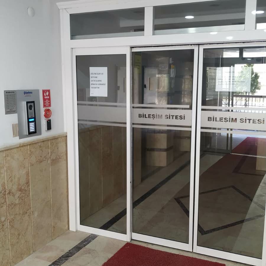 diyafoncu's tweet photo. Demetevler'de Bileşim Sitesi de https://t.co/Q1LEGMjlxt u tercih etmişlerdir. Hayırlı olsun. #görüntülüdiafon #diafon #ankaradiafon #diyafoncu #diafoncu #akıllıkilit #merter #akıllıkilitankara https://t.co/scwvAQxuZX https://t.co/dqgZ9oFIma