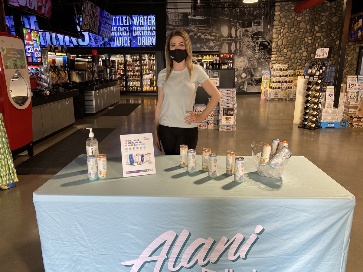 DascoEvents's tweet photo. We have been doing activations with Alani Nu Energy Drink this week. @TerribleHerbst @AlaniNutrition #AlaniNuBlitz #AlaniNu #Vegas #LVStrip #DascoEvents https://t.co/uiy0Z1dW5C