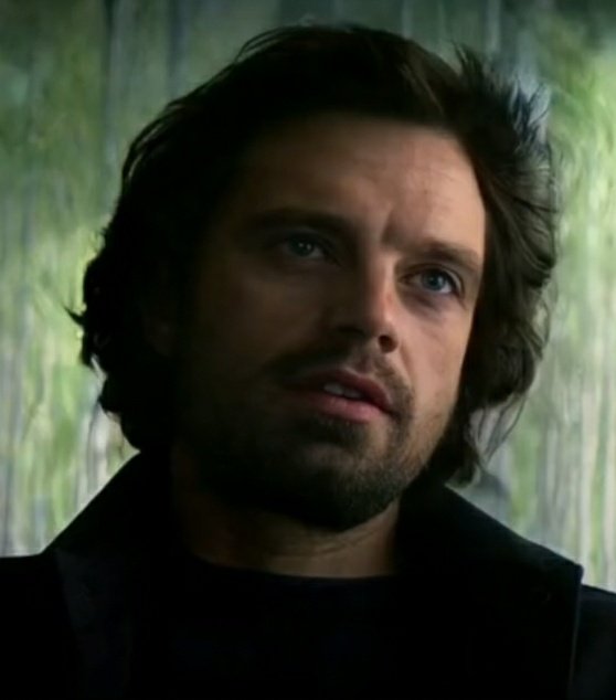 Violetaxweasley's tweet photo. BUCKY DE PELO LARGO AAAAAAAAAAAAAAAAAAAAAAA imaginen TAN SOLO IMAGINEN https://t.co/lTp2QXnSa9