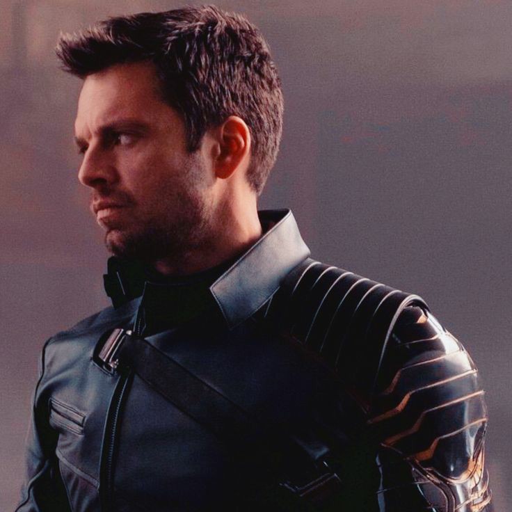 Violetaxweasley's tweet photo. La personalidad de Bucky se llama tener cara de orto https://t.co/30AVq5MYnv