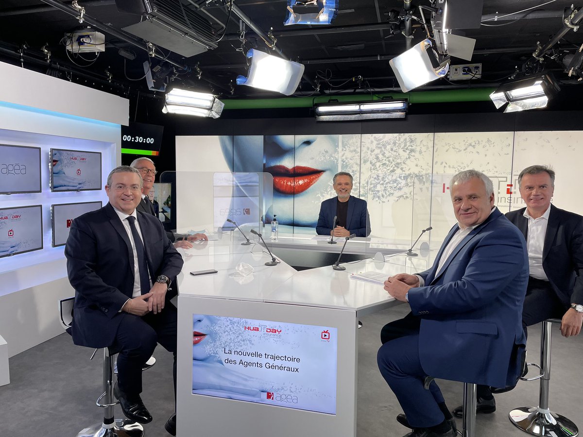 #TDAYInsurance, heureux d’être intervenu pour dire le rôle clé de la #Distribution et de la #relationclients pendant cette crise inédite
#omnicanalité #phygital #vivelescommerciaux #vivelesentrepreneurs
Merci @Jeanlucgambey et @LAMBIJOUEEmma pour l’organisation de cet évènement