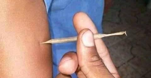 smoking_4i20's tweet photo. única vacina que eu tô tomando https://t.co/1miEMRib84
