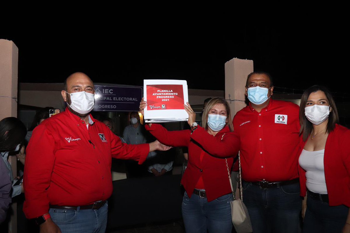 rigofuentes's tweet photo. Concluimos una nueva jornada de registros, acompañando a nuestro amigo @licoquintanilla desde el mejor #PRI de #Coahuila: el de #Progreso.
Aquí de cada 10 votos que emite la ciudadanía, ocho son para nuestro partido.
¡Viva el PRI! https://t.co/cnrVOcaB91