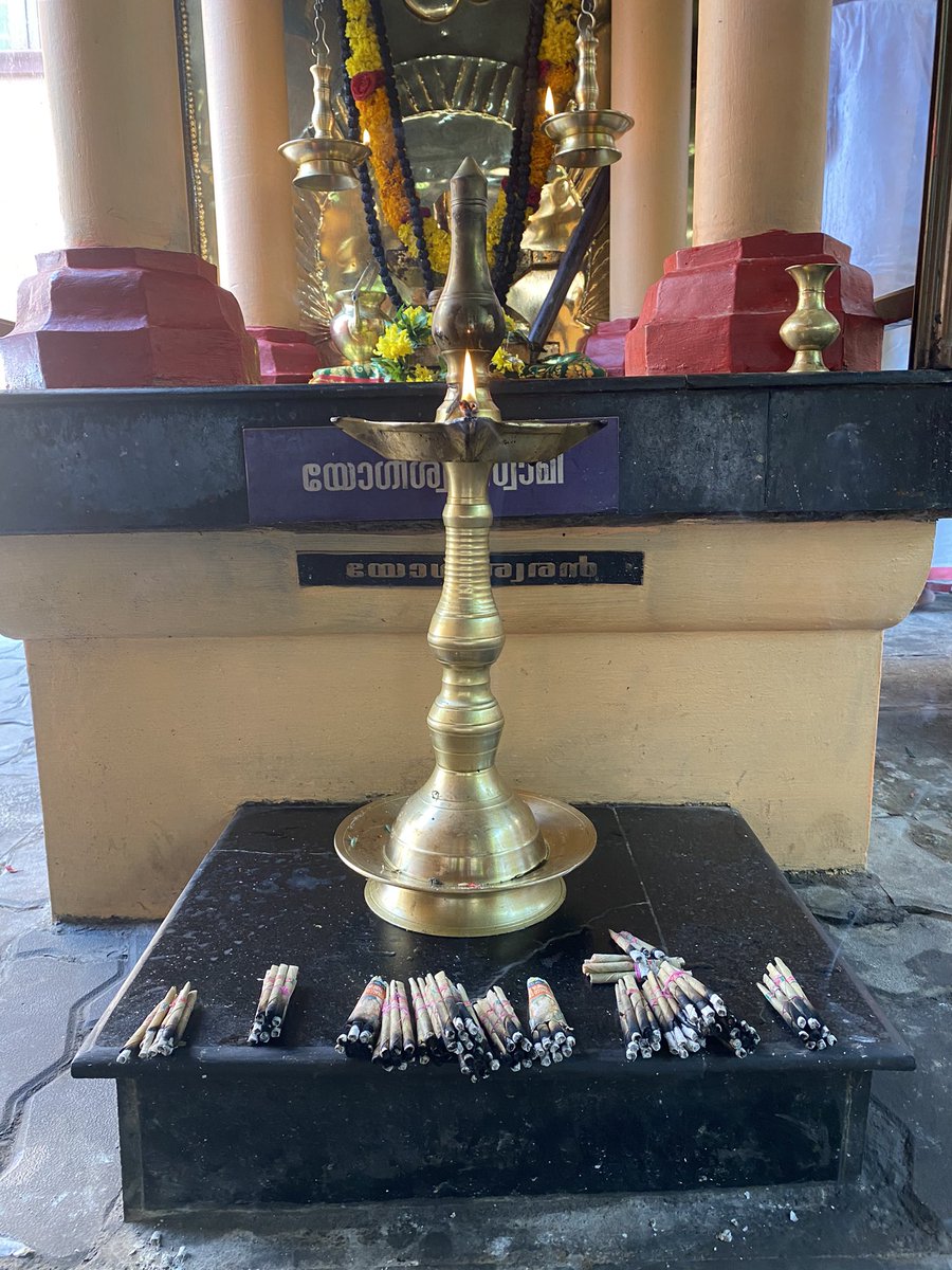 bala_madhavan's tweet photo. Passive smoking God. #beedijalaile https://t.co/RHTYxGUGTJ