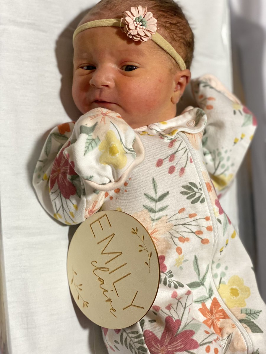 CoachDMcW's tweet photo. Welcome Emily Claire McWilliams to the world! Our family just got a whole lot better! https://t.co/F6kqALOR0v