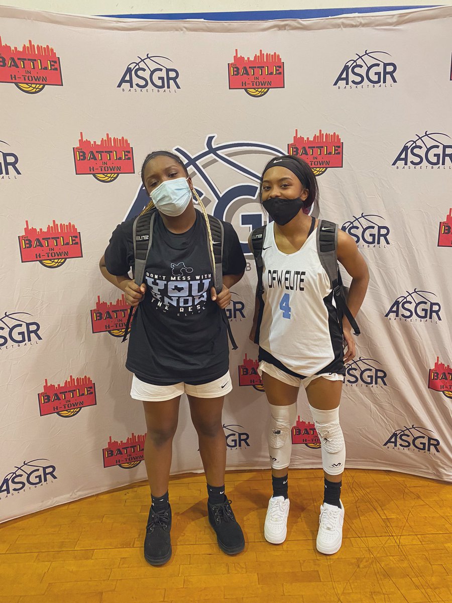 morgan_hoopz_4L's tweet photo. Successful tourney in H-Town last weekend 💪🏾 Ready for MarchFest in Duncanville this weekend! Yessiirr😈
#YOUKNOWNATION #GRINDSZN https://t.co/swk0xCp4Wu