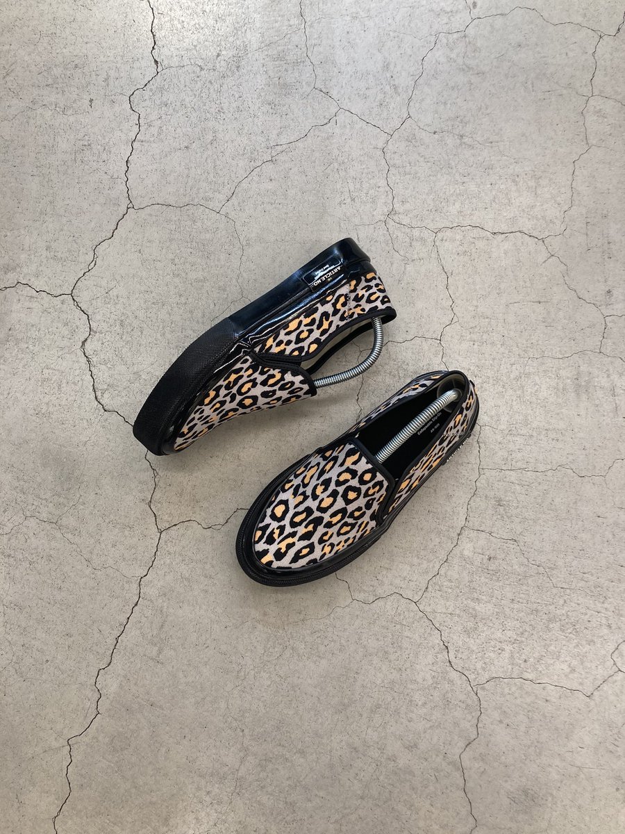 MT_HARAJUKU's tweet photo. <ARTICLE NO.>

1009 SLIP-ON VLCNZD 
20,900円(tax in)

#articleno
#monkeytime
#beautyandyouth
#unitedarrows https://t.co/vaUW1lfjqf