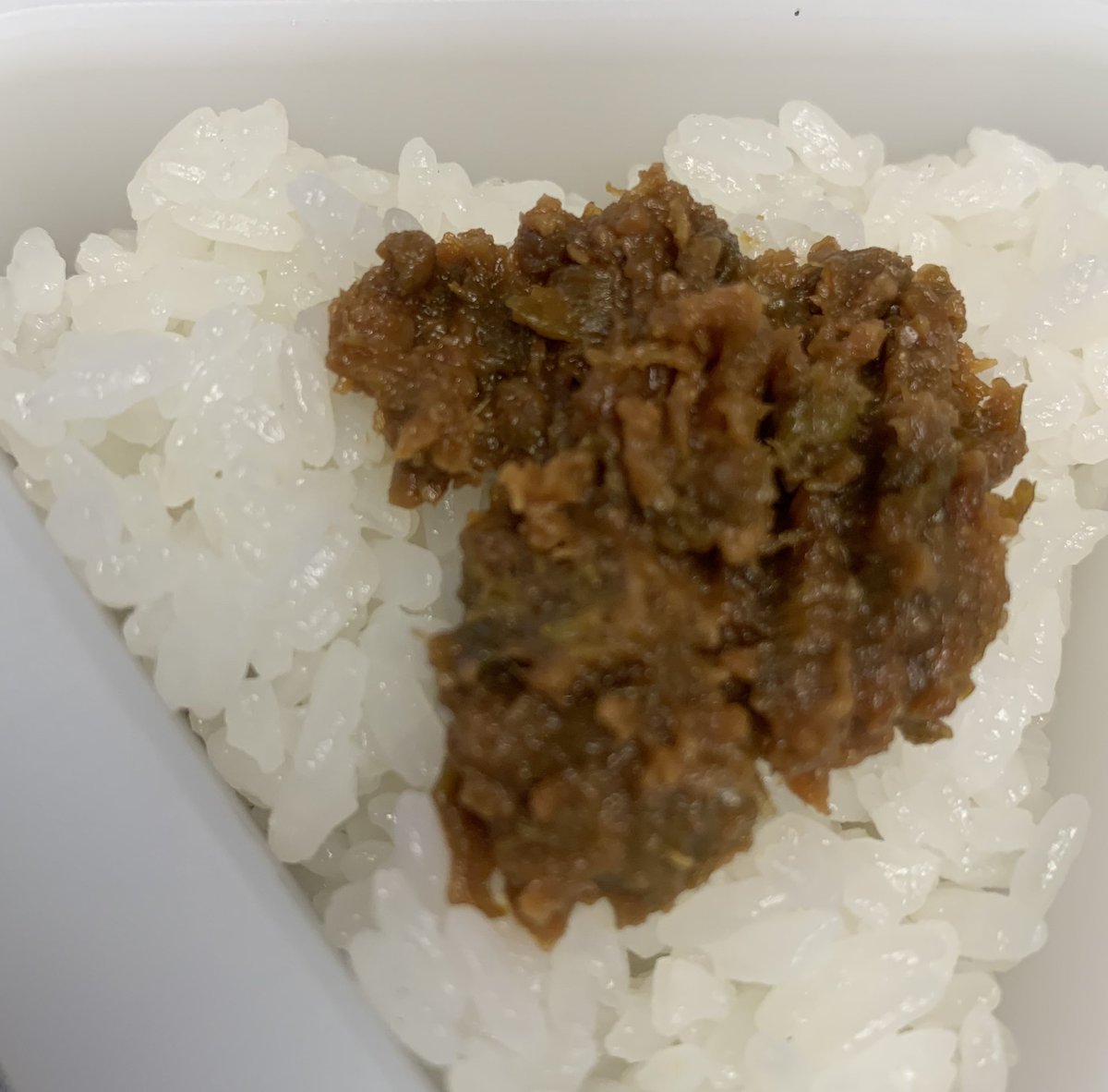 Onigiriya88's tweet photo. 栃木県より山菜達がやってきました！
様々なおにぎりになって登場いたしますので食べ逃しなく。 https://t.co/OXtiJEKuaS