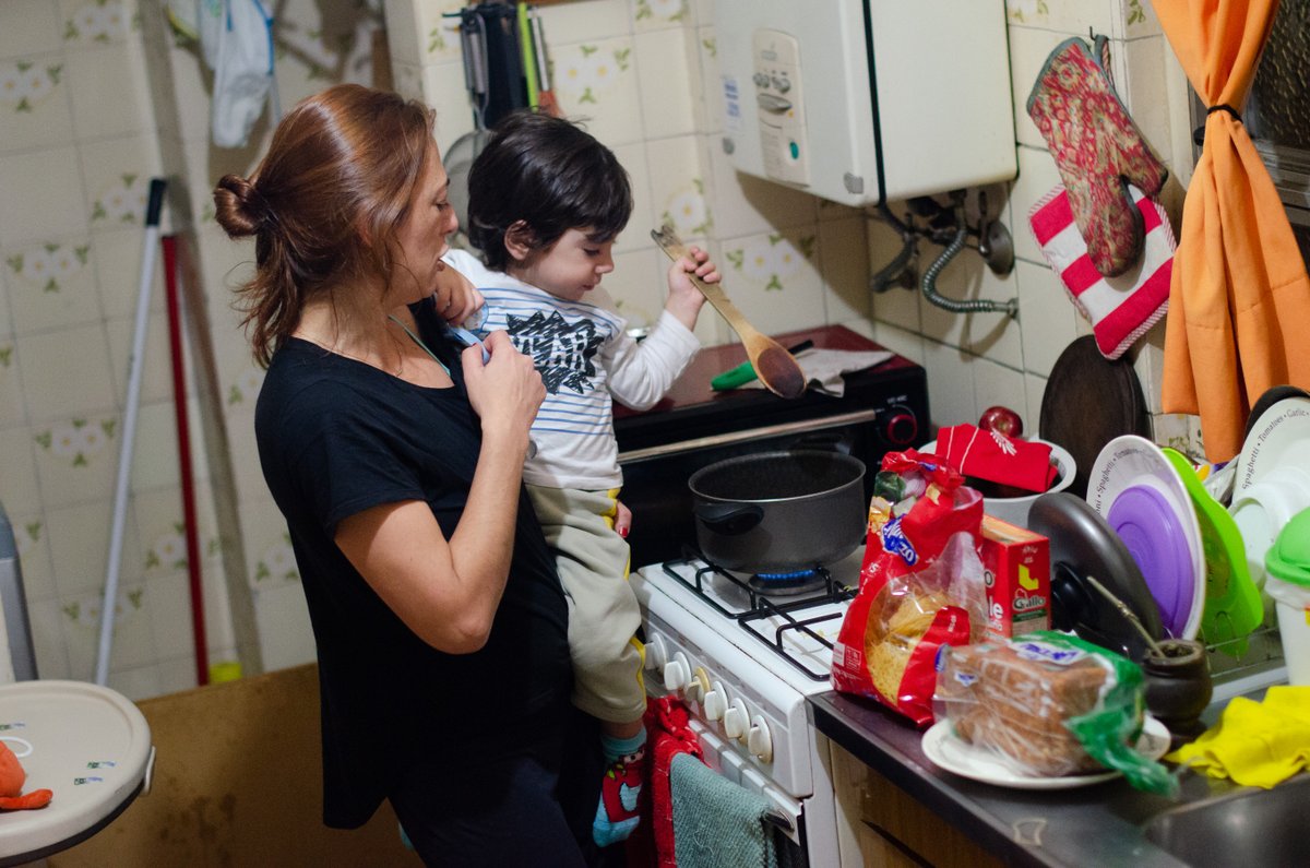 OpenSociety's tweet photo. As the COVID-19 pandemic has pushed more women into doing uncompensated care work, feminist budget organizations are pushing governments, including in Argentina—where Mariana is a single mother—to recognize this work and ensure it is fairly compensated. https://t.co/JCJSO96Ji8 https://t.co/IyR5vgZZG1