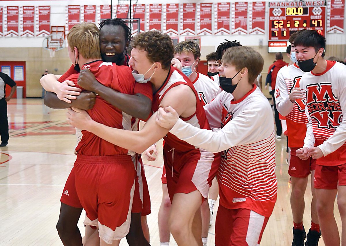 ChadCourrier's tweet photo. Final game story: West edges Marshall in section championship, earns first trip to state tournament since 2009.  https://t.co/mt2iStRJQg https://t.co/bm9CDIm5ip