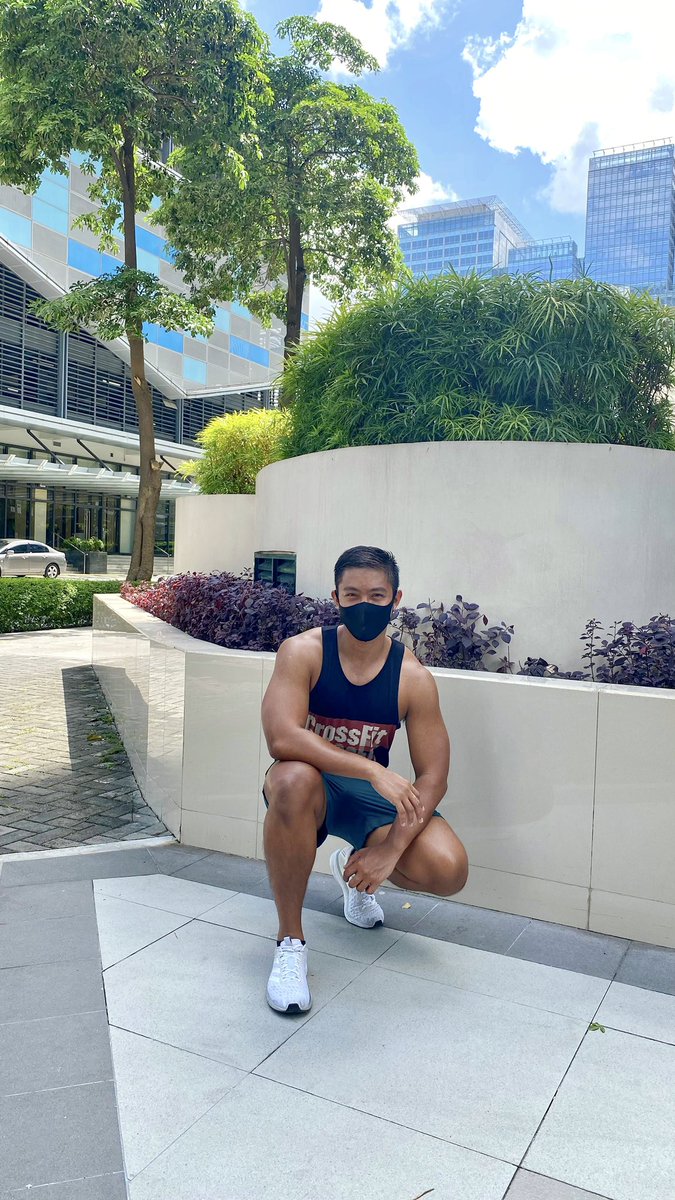 karlokohan's tweet photo. Good morning sunshine. ☀️ Getting some natural Vitamin D while staying safe. 😷 Move, eat healthy, hydrate and get enough sleep. We got this! 💪🏼 #HealthyHabits https://t.co/nZBXVg9pZC