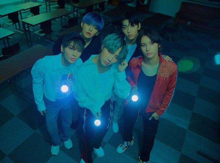 bcfaus's tweet photo. #btxt au

- an au inspired by danganronpa https://t.co/5ppRtq1nco