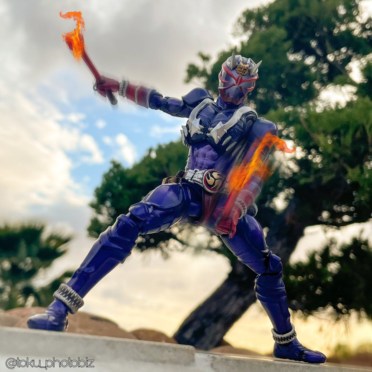 toku_photobiz's tweet photo. 「2003-2006:ファイズ、ブレイド、響鬼、カブト」
#RiderMonth with the next few Heisei Riders: Faiz, Blade, Hibiki and Kabuto!
#JusticeForKamenRider @BluefinBrands @TeamRiderUS https://t.co/eP2ztw4oVb