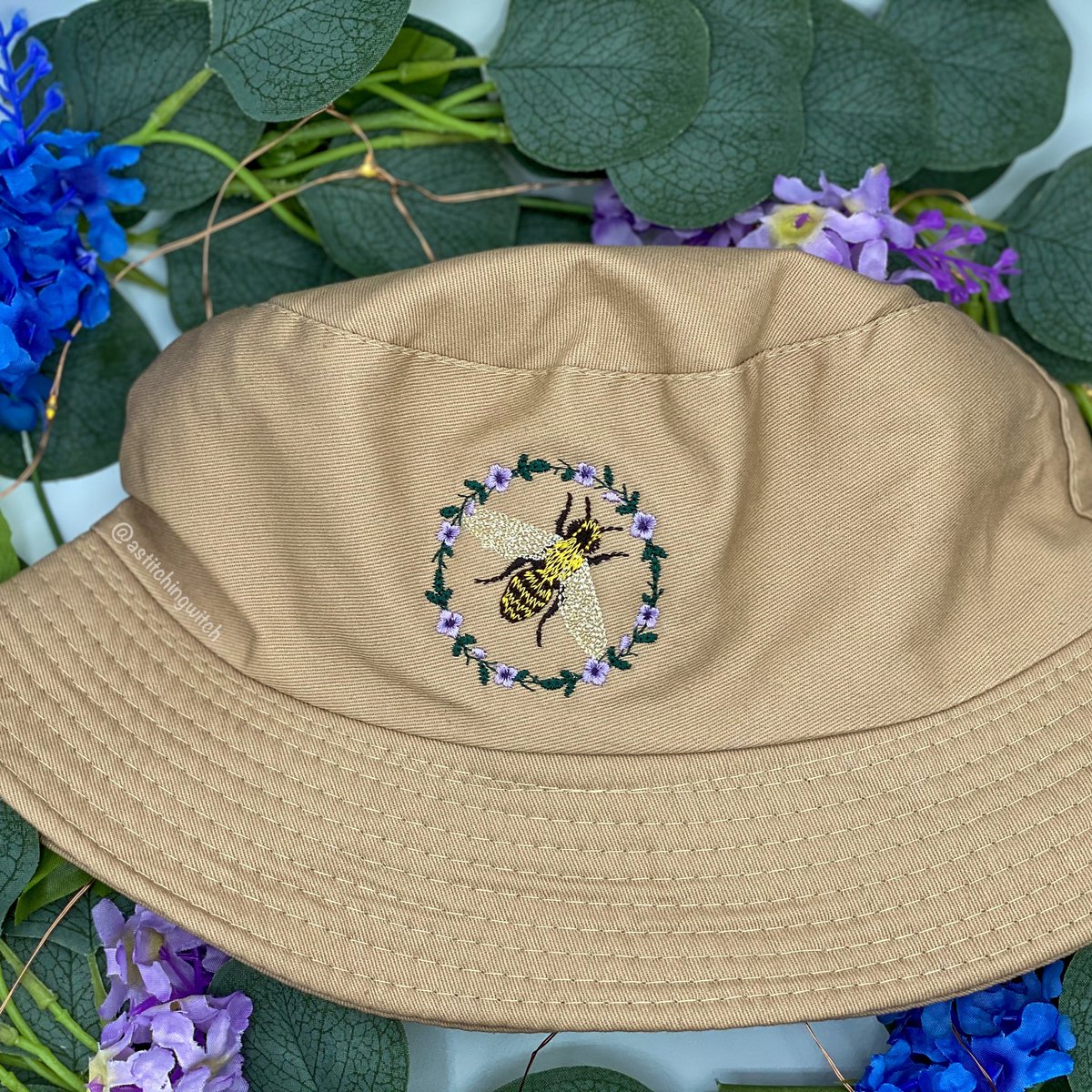 astitchingwitch's tweet photo. 🐝 GIVEAWAY 🐝

Rt &amp; follow to win a “The Gardener” cap or bucket hat! (Any color) 

Extra entries: tag friends! 

End 3/30 https://t.co/06rW5zsaCY