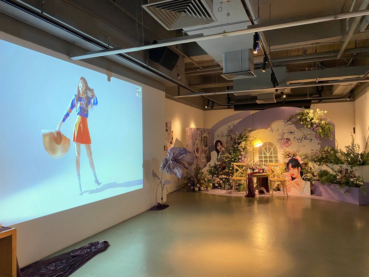 lilimagnifique's tweet photo. LISABAR THE BEST BAR!

HAPPY BIRTHDAY LISA
#OurGemLalisaDay
#TheLalisaDay https://t.co/KhJ5clq0er