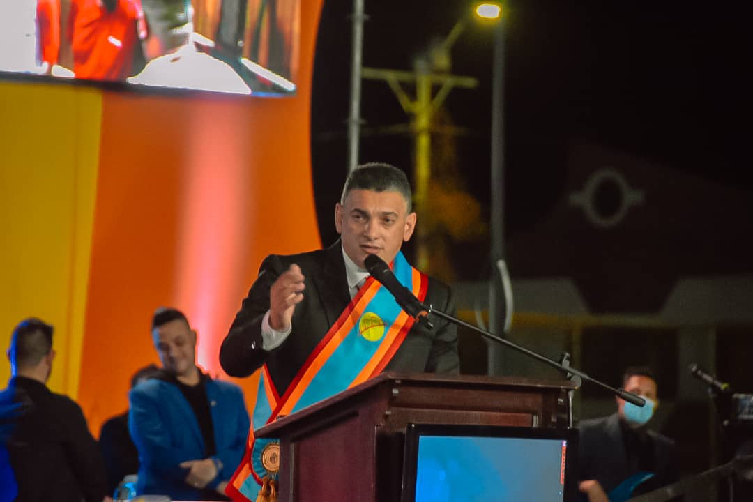 DirwingsSF's tweet photo. Gracias por su confianza y afecto, mi compromiso por San Francisco sigue firme, junto a ustedes sé que vamos lograrlo, vencer y crecer entre todos.
-
¡Con AMOR todo es posible!
@MiCiudadSF
#YoSoyDeAqui
-
#InformeDeGestion #DirwingsArrieta #SanFrancisco #AsiSomos https://t.co/NcwiSRnDRw