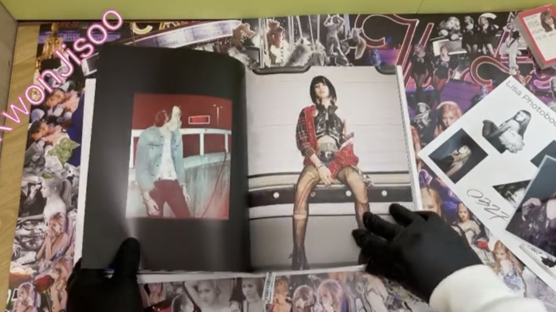 lisamygem's tweet photo. LISA PHOTOBOOK AHHH https://t.co/y5WehzeryZ